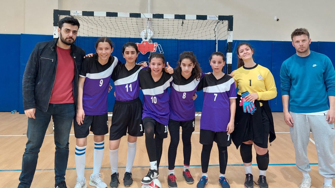 Okul Kız Futsal Takımımızın Başarısı 